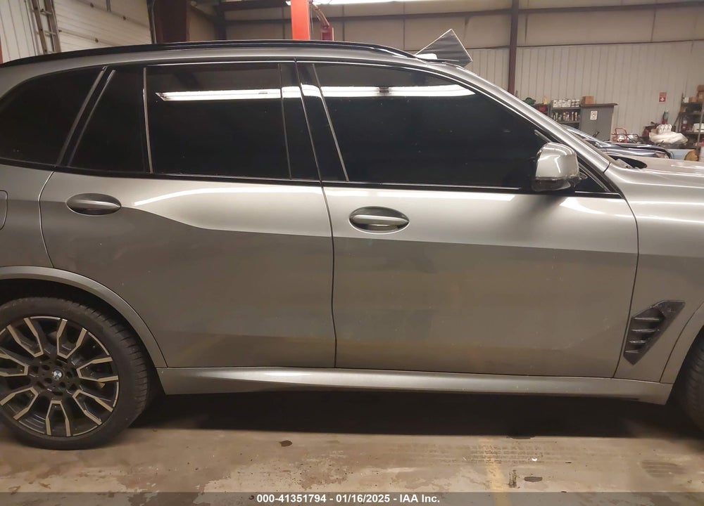 2024 BMW X5 XDRIVE40I VIN: 5UX23EU08R9U39588