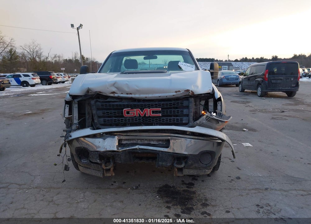 2013 GMC SIERRA 2500HD VIN: 1GT02ZCGXDZ121045