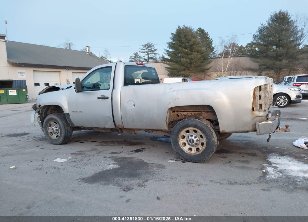 2013 GMC SIERRA 2500HD VIN: 1GT02ZCGXDZ121045