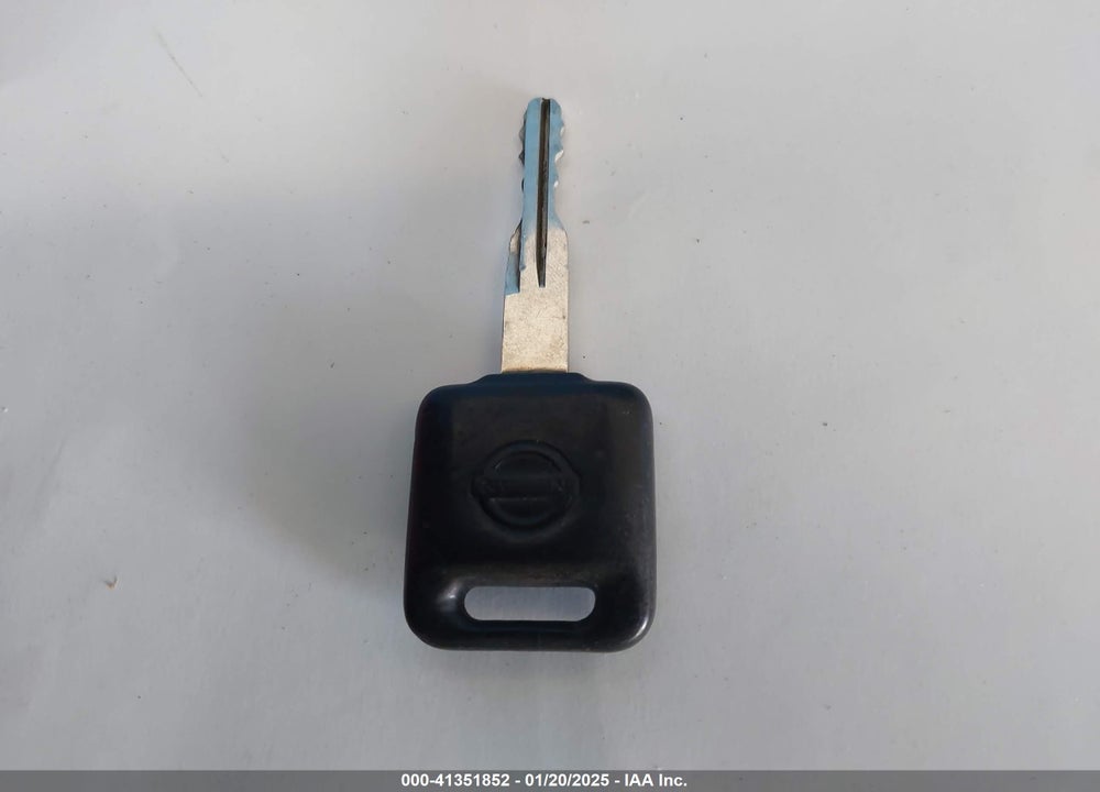 2004 NISSAN SENTRA 1.8S VIN: 3N1CB51D04L912225