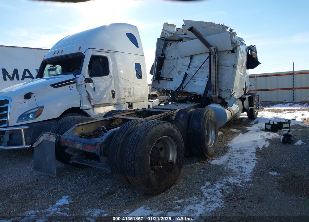 2017 VOLVO VNL VIN: 4V4NC9EJ2HN981499