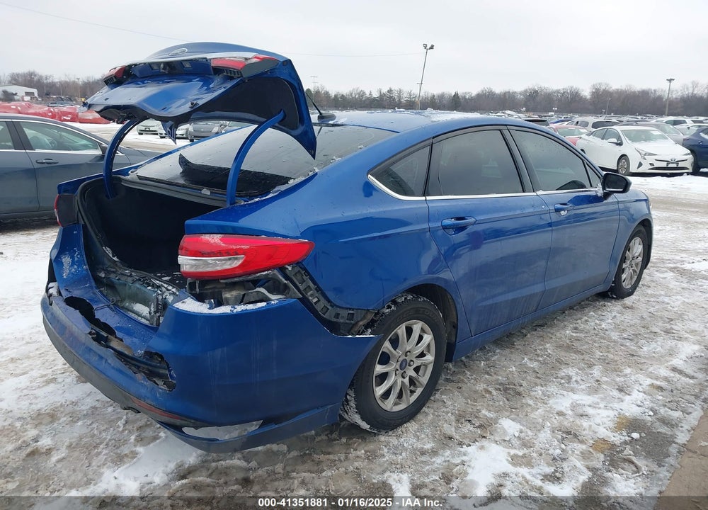 2018 FORD FUSION VIN: 3FA6P0G76JR218251