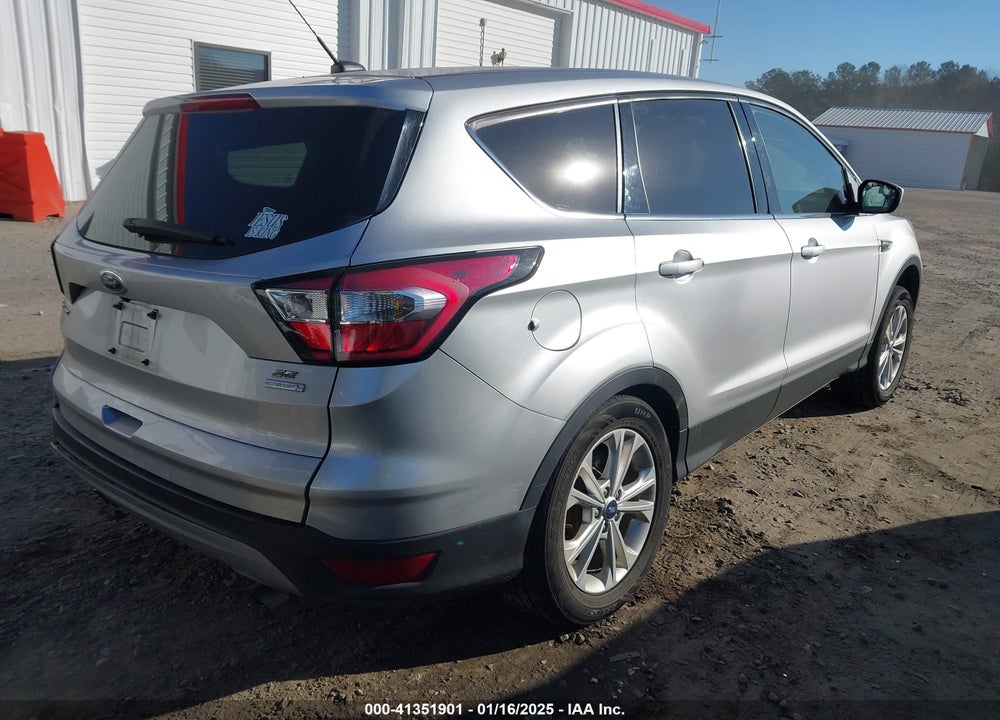 2017 FORD ESCAPE SE VIN: 1FMCU0GD1HUF05782