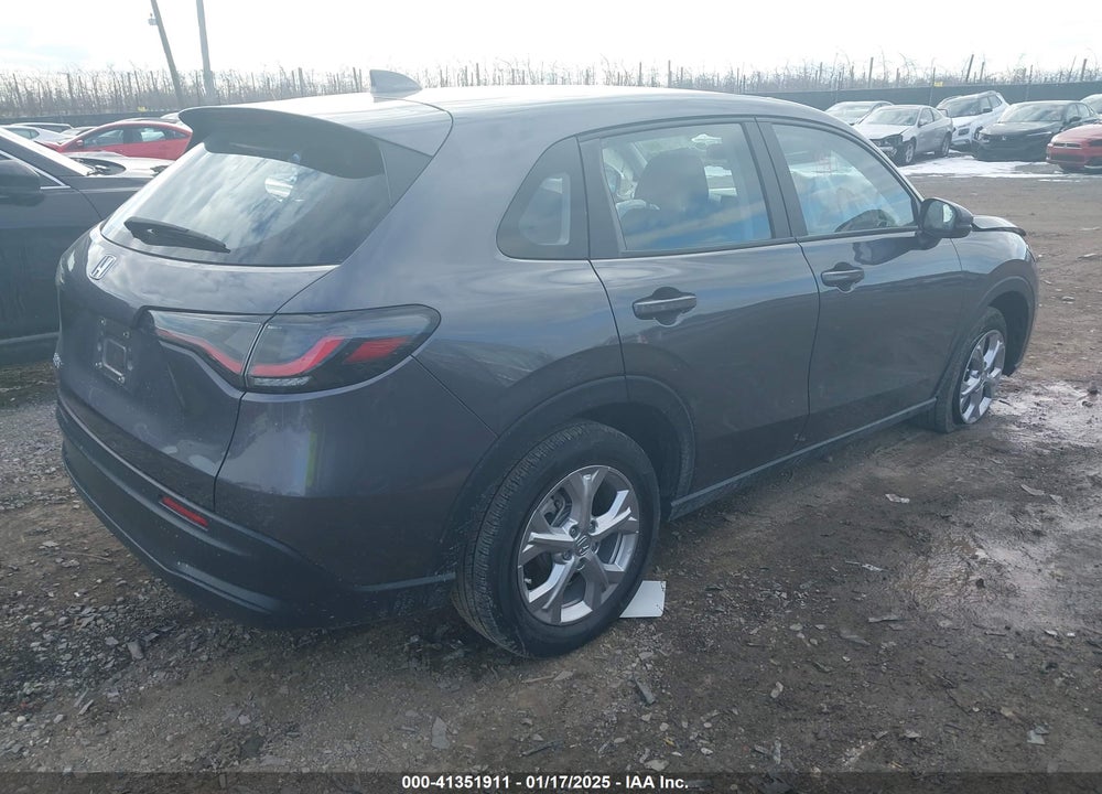2023 HONDA HR-V VIN: 3CZRZ2H32PM747821