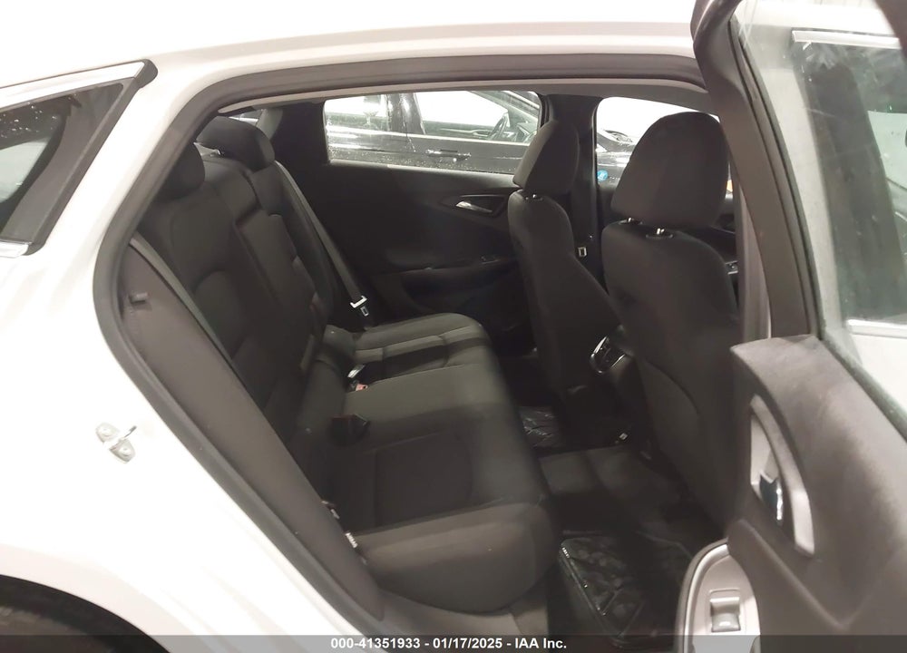 2023 CHEVROLET MALIBU VIN: 1G1ZD5ST9PF138362