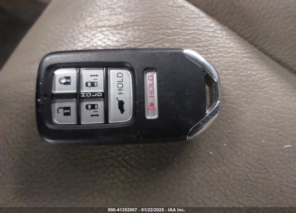 2016 HONDA ODYSSEY EX-L VIN: 5FNRL5H63GB161815