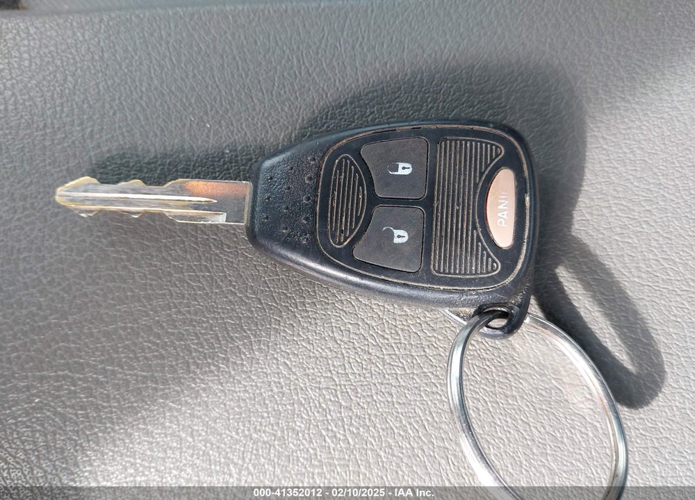 2006 DODGE RAM 1500 VIN: 1D7HU18276S691176