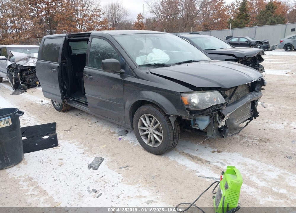 2014 DODGE GRAND CARAVAN R/T VIN: 2C4RDGEG8ER451314