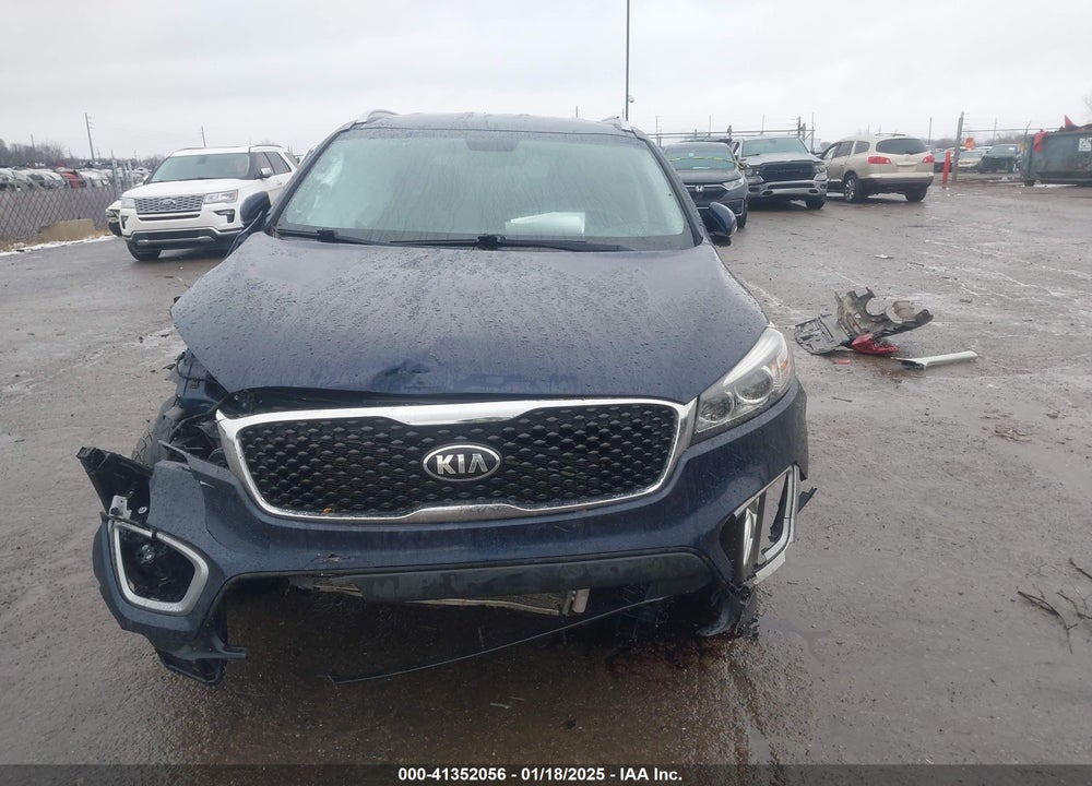 2016 KIA SORENTO 2.4L LX VIN: 5XYPG4A36GG118455