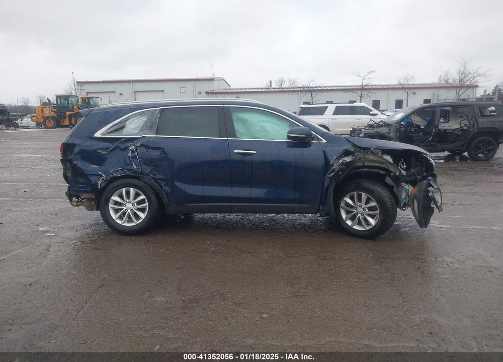 2016 KIA SORENTO 2.4L LX VIN: 5XYPG4A36GG118455