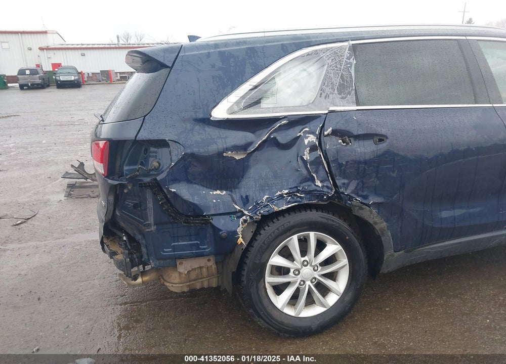 2016 KIA SORENTO 2.4L LX VIN: 5XYPG4A36GG118455