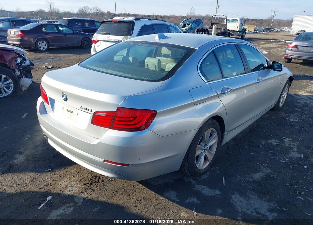 2011 BMW 528I VIN: WBAFR1C57BC750071