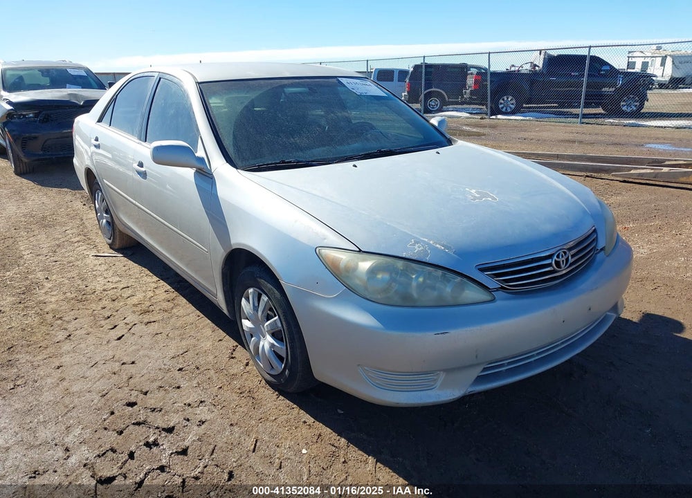 2005 TOYOTA CAMRY LE VIN: 4T1BE32K75U026889