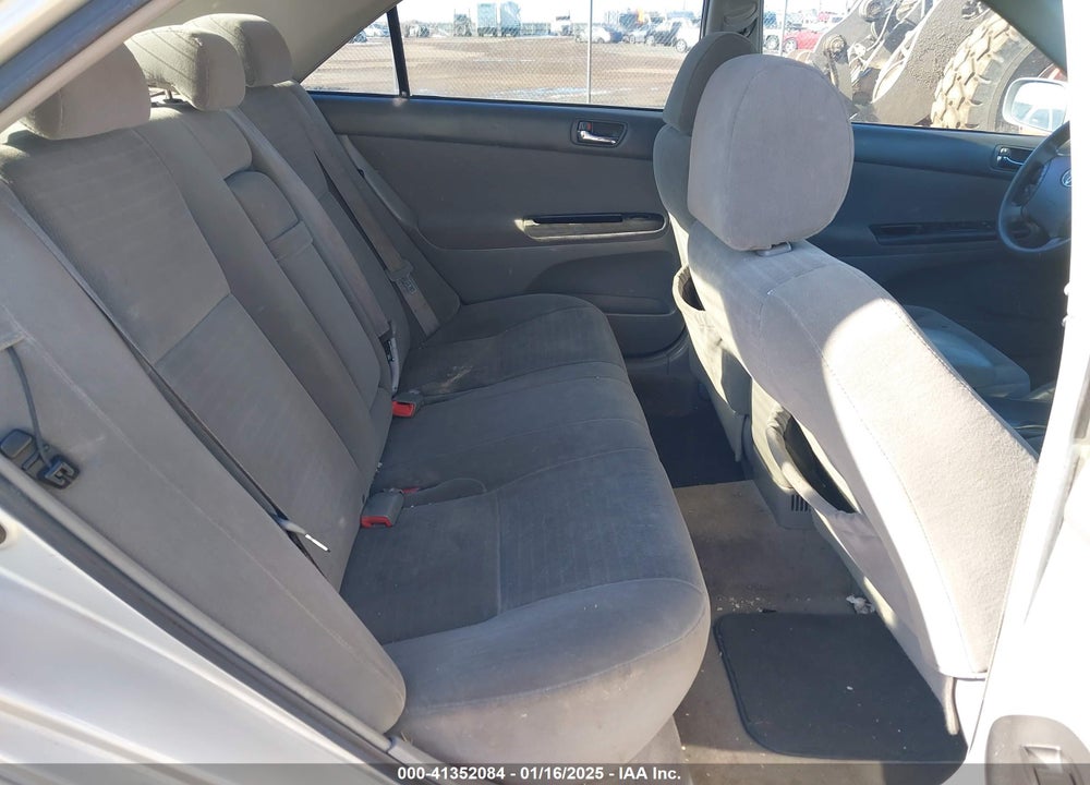 2005 TOYOTA CAMRY LE VIN: 4T1BE32K75U026889