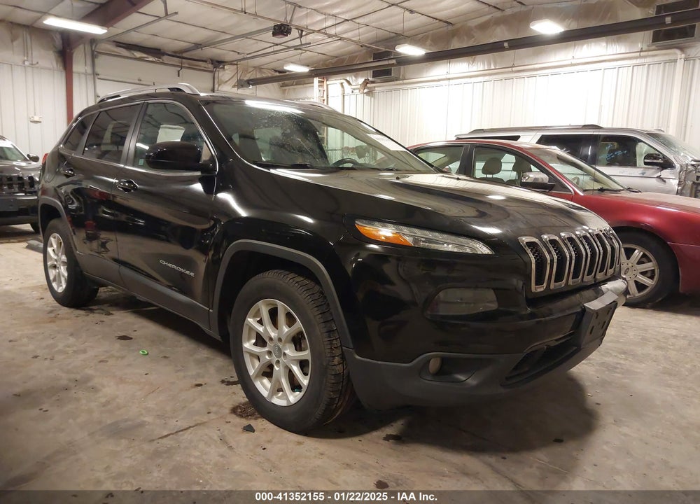 2017 JEEP CHEROKEE LATITUDE 4X4 VIN: 1C4PJMCB1HW607937