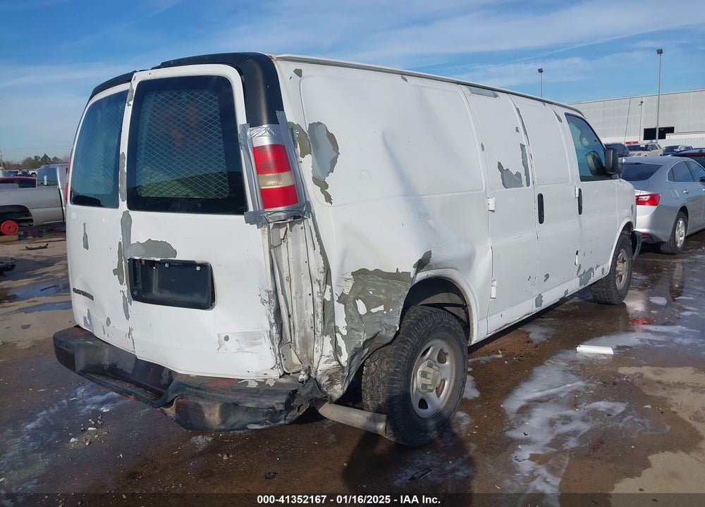2007 CHEVROLET EXPRESS WORK VAN VIN: 1GCFG15X671167128