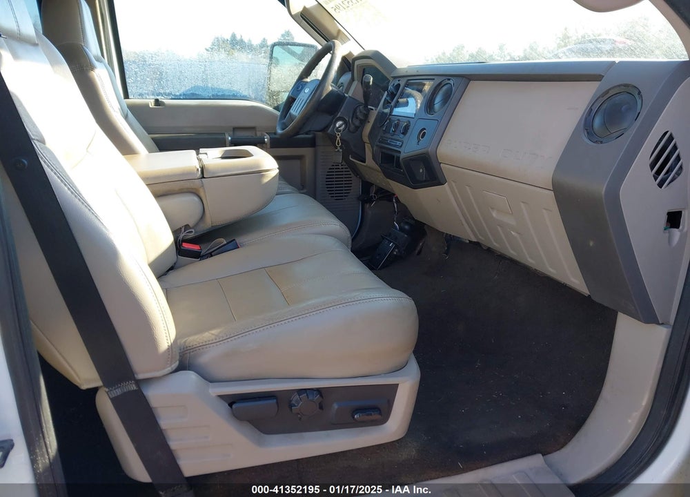 2009 FORD F-250 VIN: 1FTSW21R39EA27161