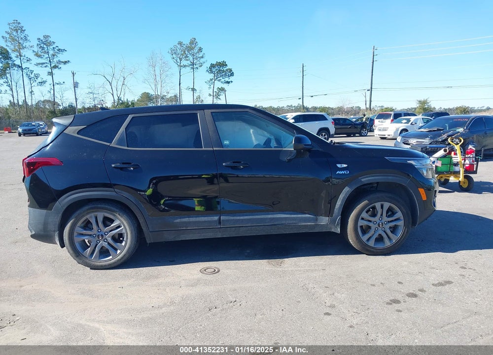 2021 KIA SELTOS LX VIN: KNDEPCAA1M7154630