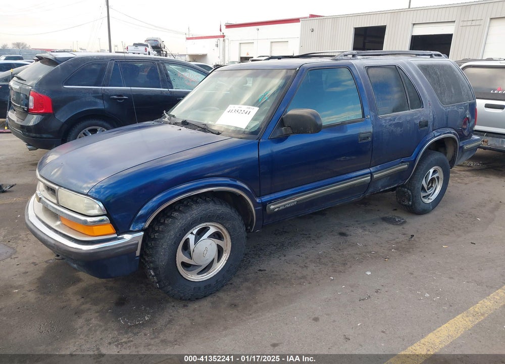 1999 CHEVROLET BLAZER LS VIN: 1GNDT13W0X2223207