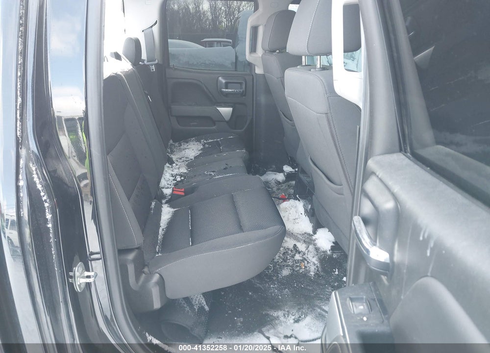 2018 CHEVROLET SILVERADO VIN: 2GCVKREC6J1110953