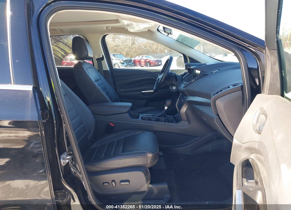 2017 FORD ESCAPE SE VIN: 1FMCU0GD0HUB40298