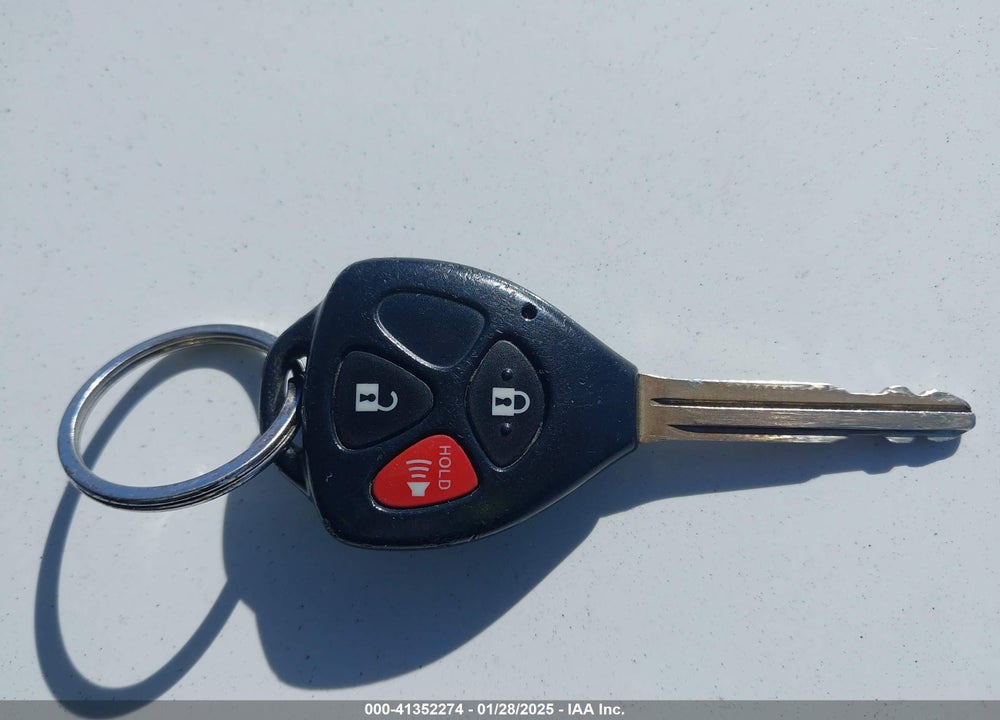 2011 SCION XB VIN: JTLZE4FE9B1124904