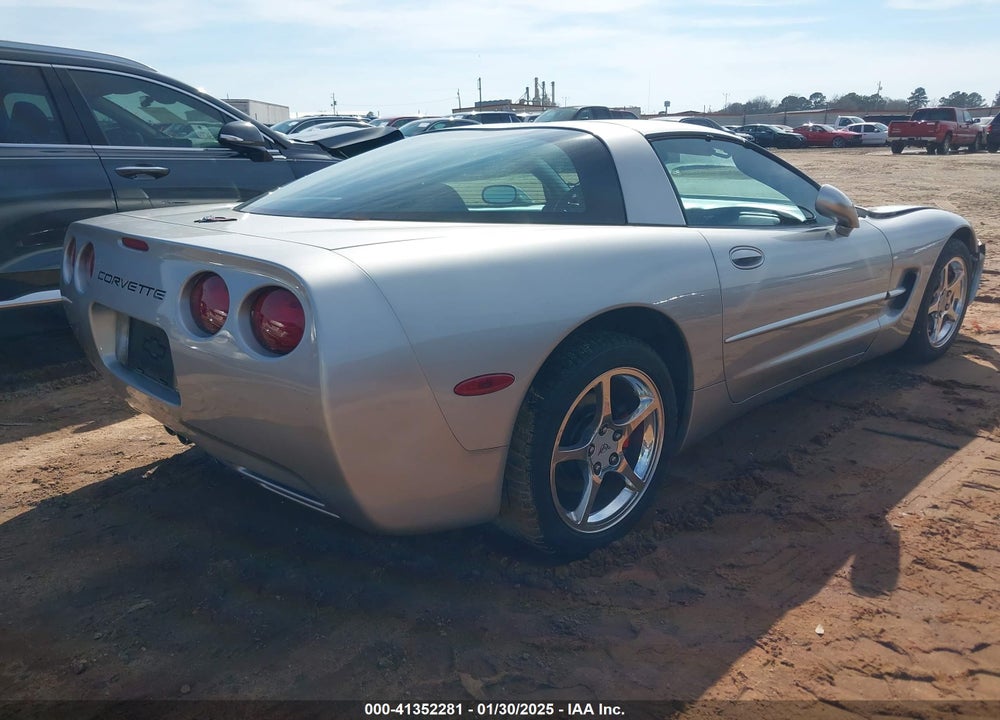 2004 CHEVROLET CORVETTE VIN: 1G1YY22G045110632