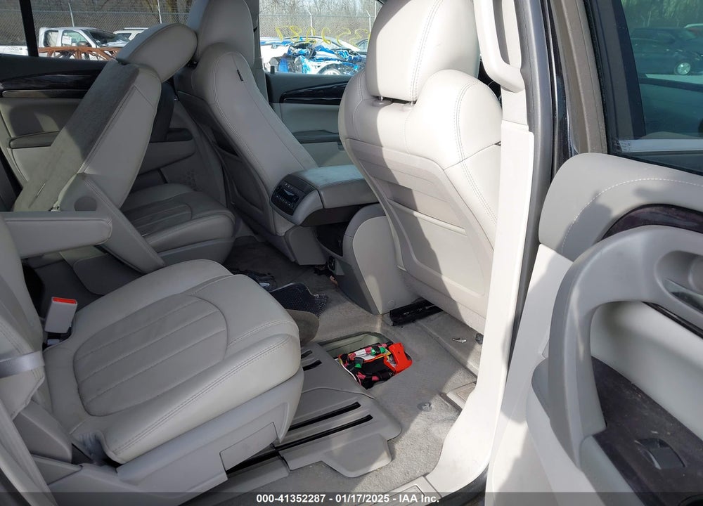 2017 BUICK ENCLAVE VIN: 5GAKVCKD9HJ353307