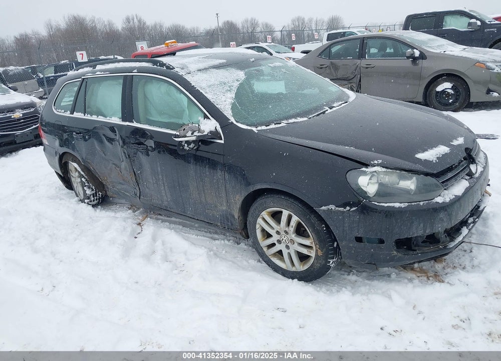 2013 VOLKSWAGEN JETTA SPORTWAGEN 2.0L TDI VIN: 3VWPL7AJ5DM684887