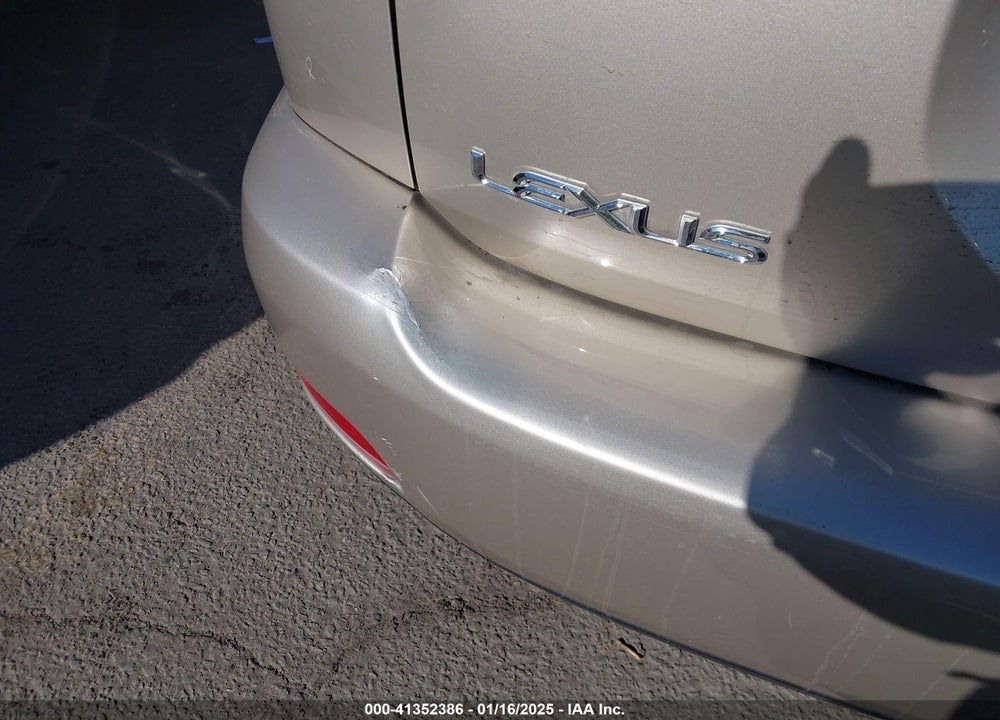 2005 LEXUS RX 330 VIN: JTJGA31U550047785