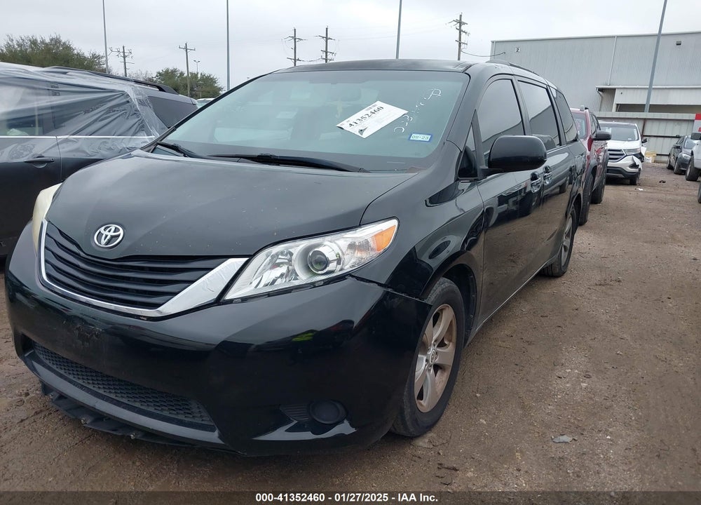 2011 TOYOTA SIENNA LE V6 VIN: 5TDKK3DCXBS008714
