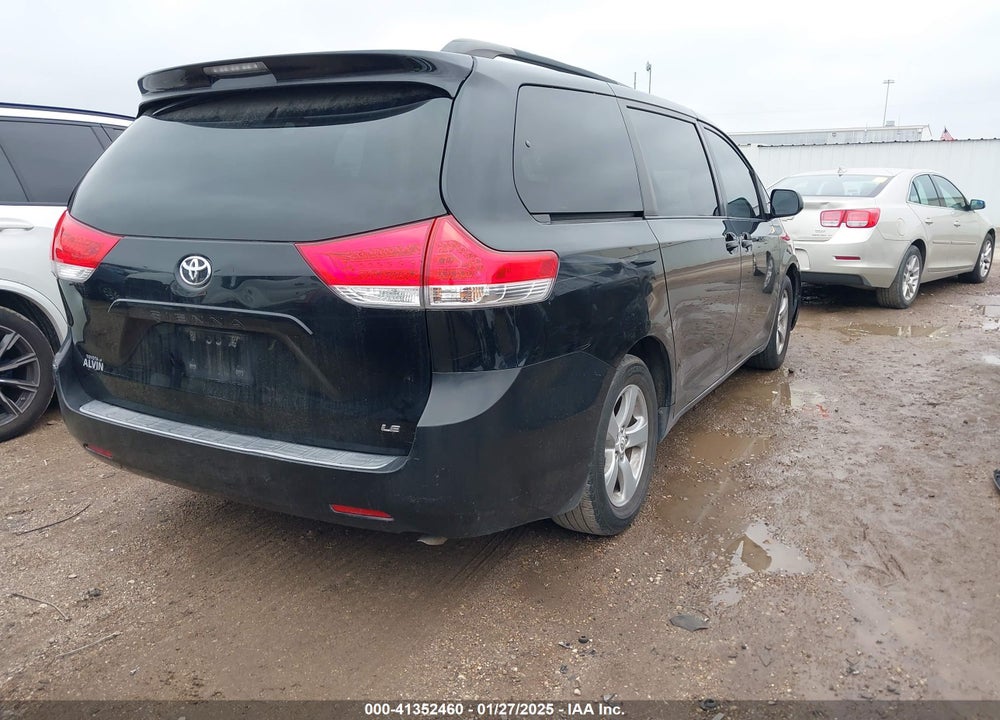 2011 TOYOTA SIENNA LE V6 VIN: 5TDKK3DCXBS008714