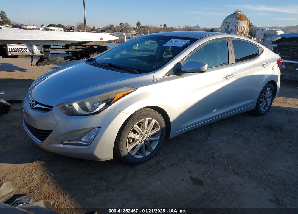 2014 HYUNDAI ELANTRA SE VIN: 5NPDH4AE9EH499435
