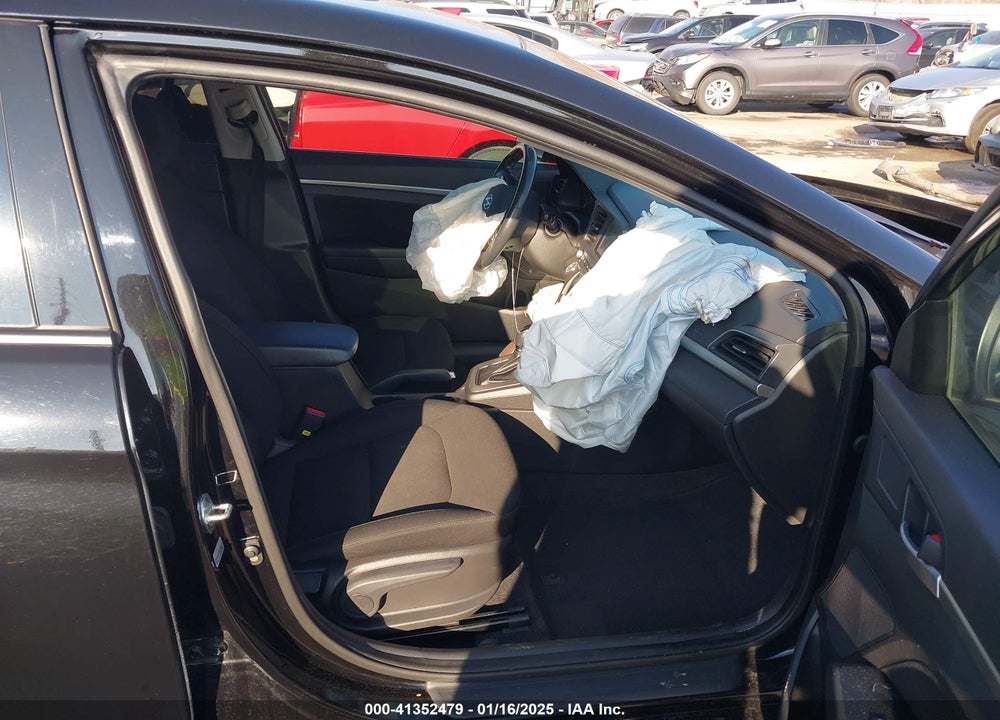 2019 HYUNDAI ELANTRA VALUE EDITION VIN: KMHD84LF4KU778097