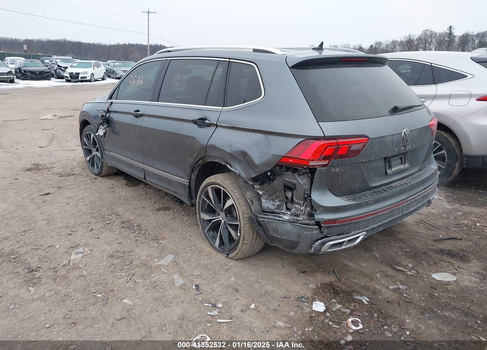 2022 VOLKSWAGEN TIGUAN 2.0T SEL R-LINE VIN: 3VV4B7AX1NM159048
