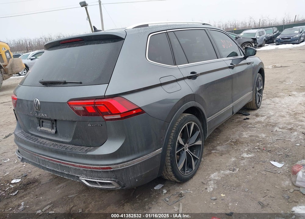 2022 VOLKSWAGEN TIGUAN 2.0T SEL R-LINE VIN: 3VV4B7AX1NM159048