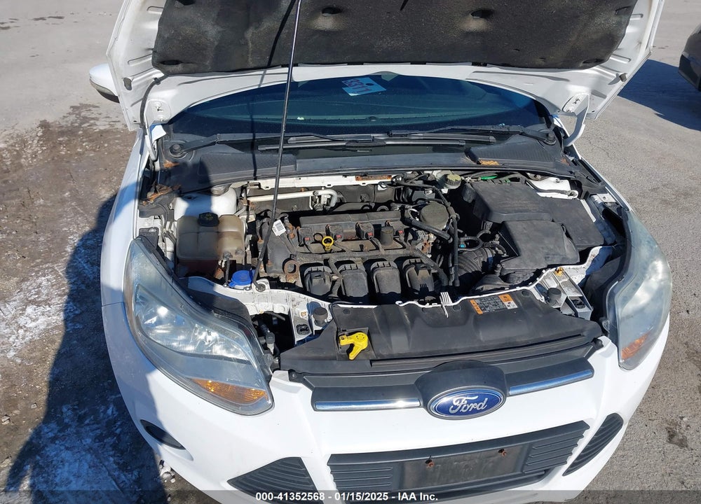 2014 FORD FOCUS VIN: 1FADP3K21EL414476