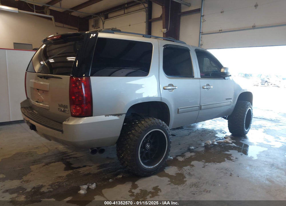 2012 GMC YUKON SLT VIN: 1GKS2CE03CR134986