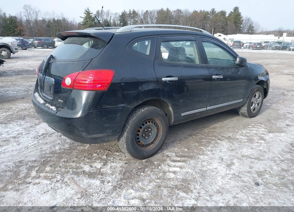 2014 NISSAN ROGUE SELECT S VIN: JN8AS5MV4EW200163