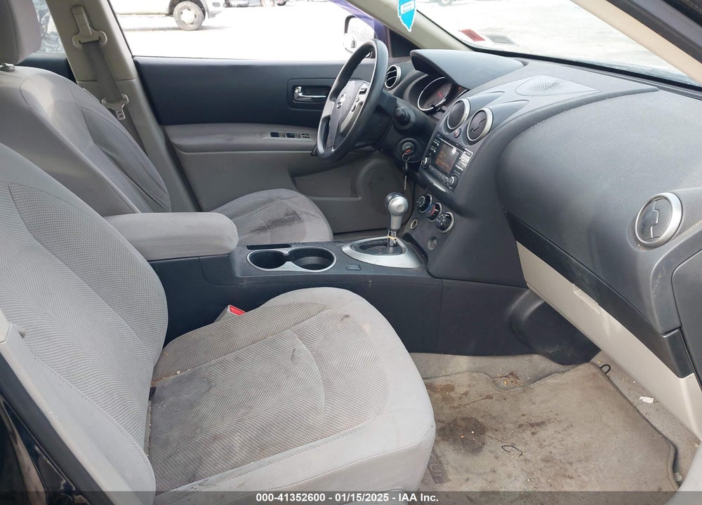 2014 NISSAN ROGUE SELECT S VIN: JN8AS5MV4EW200163