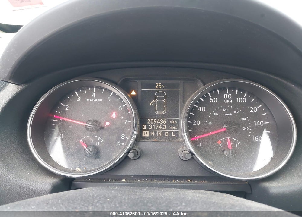 2014 NISSAN ROGUE SELECT S VIN: JN8AS5MV4EW200163