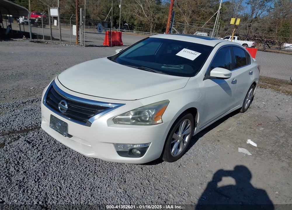 2013 NISSAN ALTIMA VIN: 1N4AL3APXDC108984
