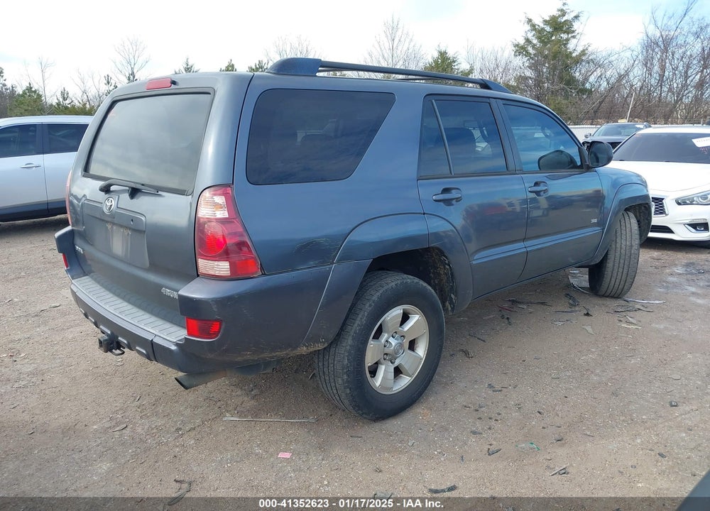 2005 TOYOTA 4RUNNER SR5 V6 VIN: JTEZU14R550049093