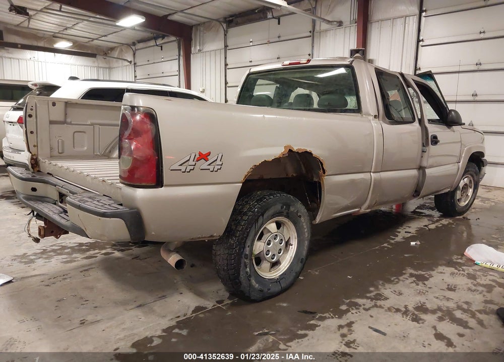 2004 CHEVROLET SILVERADO 1500 WORK TRUCK VIN: 1GCEK19T74E385021