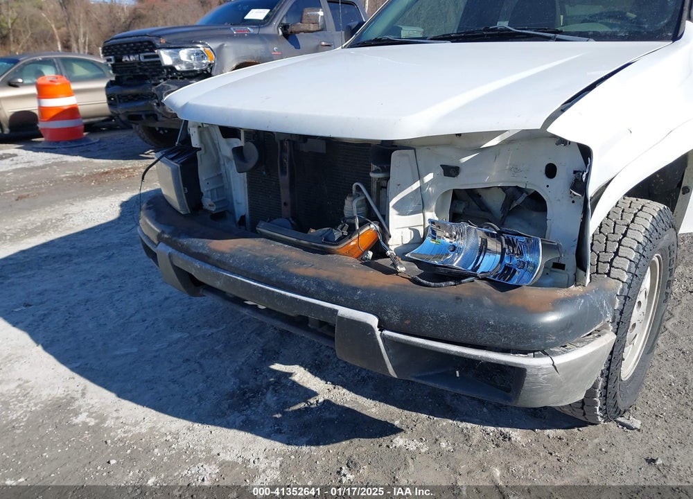 2004 CHEVROLET COLORADO LS VIN: 1GCDT146748182574