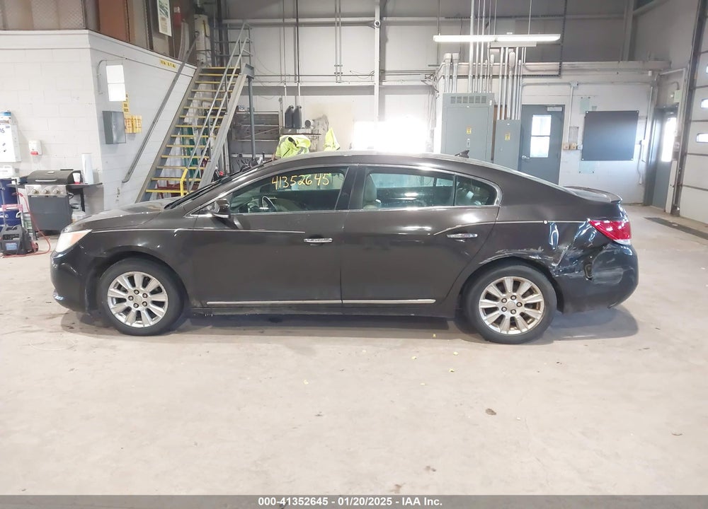 2013 BUICK LACROSSE VIN: 1G4GC5ER2DF176539