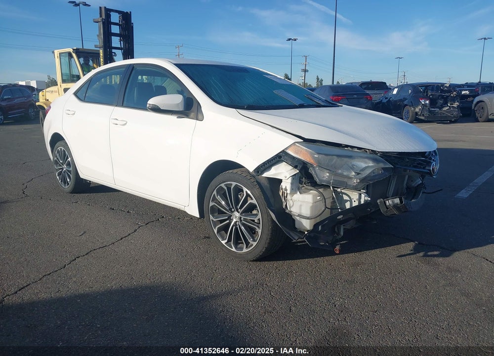 2015 TOYOTA COROLLA S PLUS VIN: 5YFBURHE6FP332217