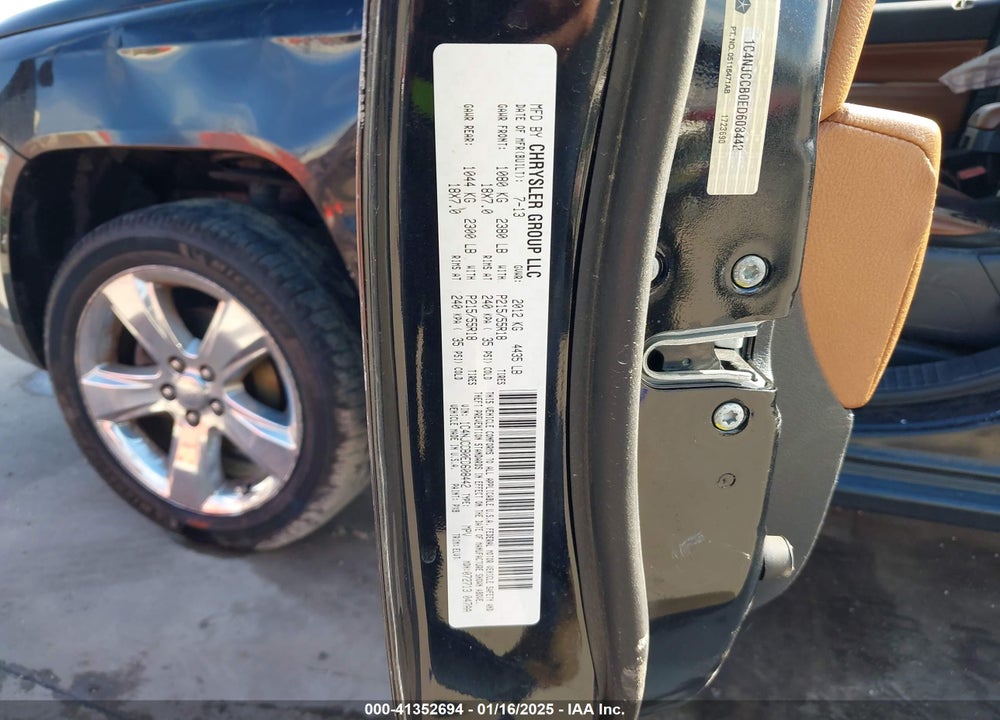 2014 JEEP COMPASS VIN: 1C4NJCCB0ED608442