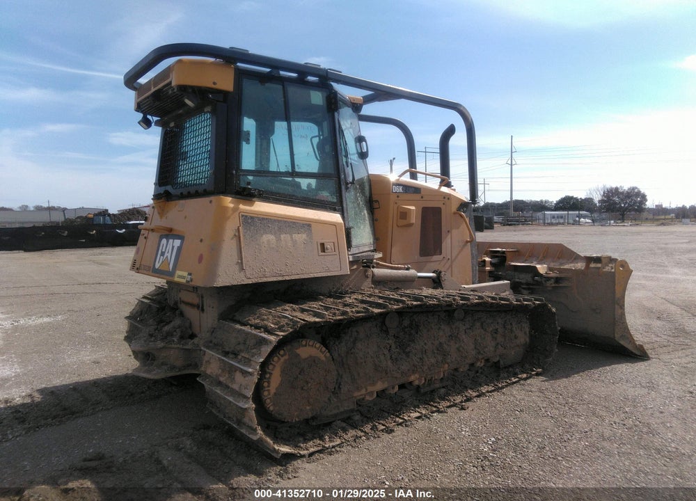 2019 CATERPILLAR D6K2 DOZER VIN: EL703200