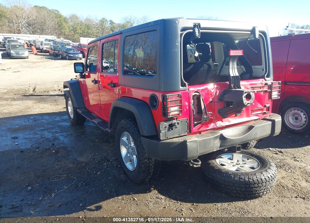 2014 JEEP WRANGLER UNLIMITED SPORT VIN: 1C4BJWDG6EL176718